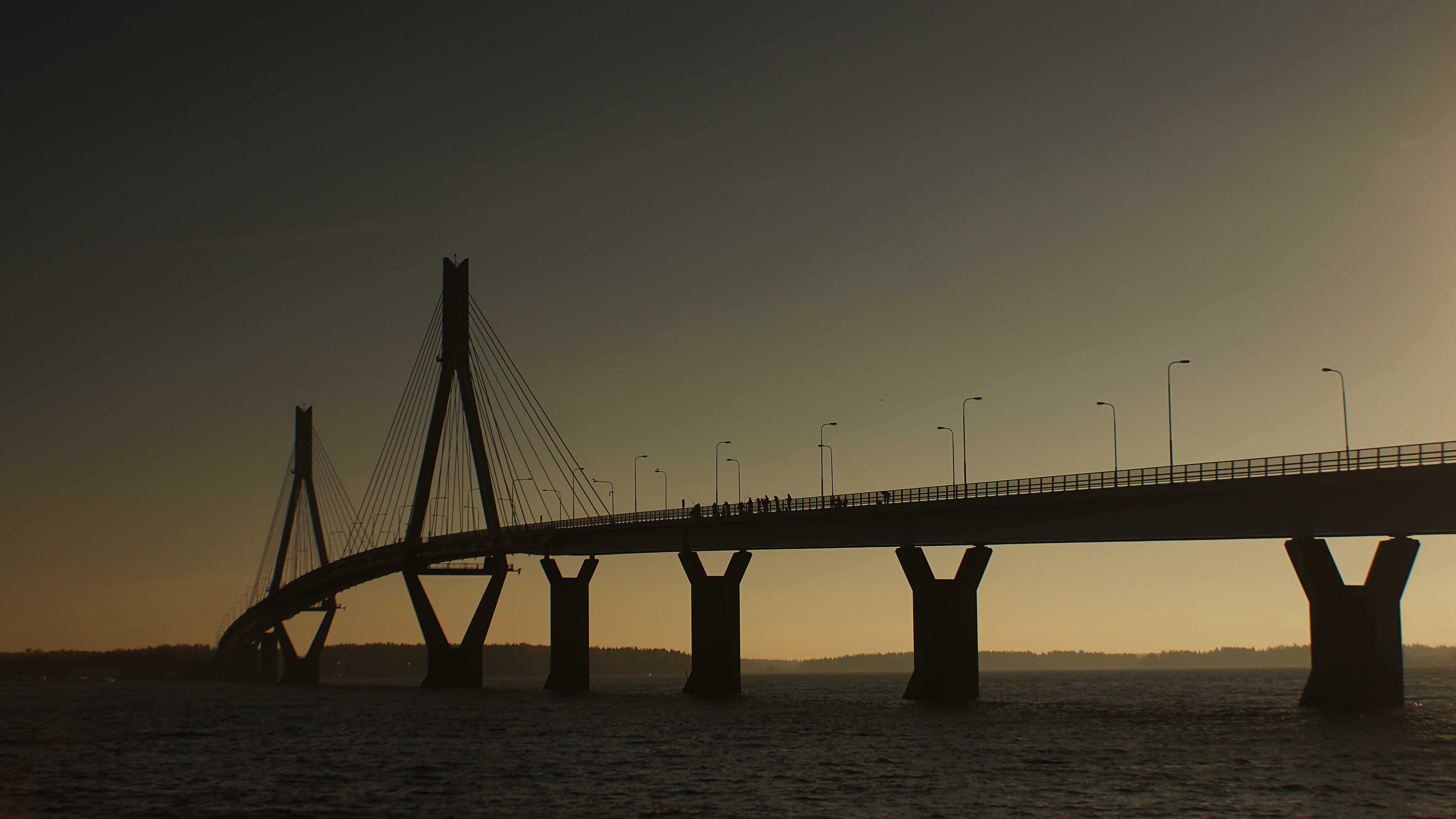 Raippaluoto bridge side